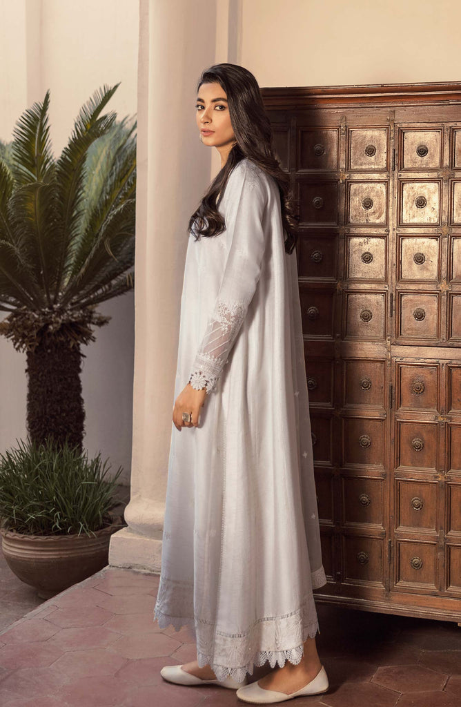 Zaha White Silk Suit