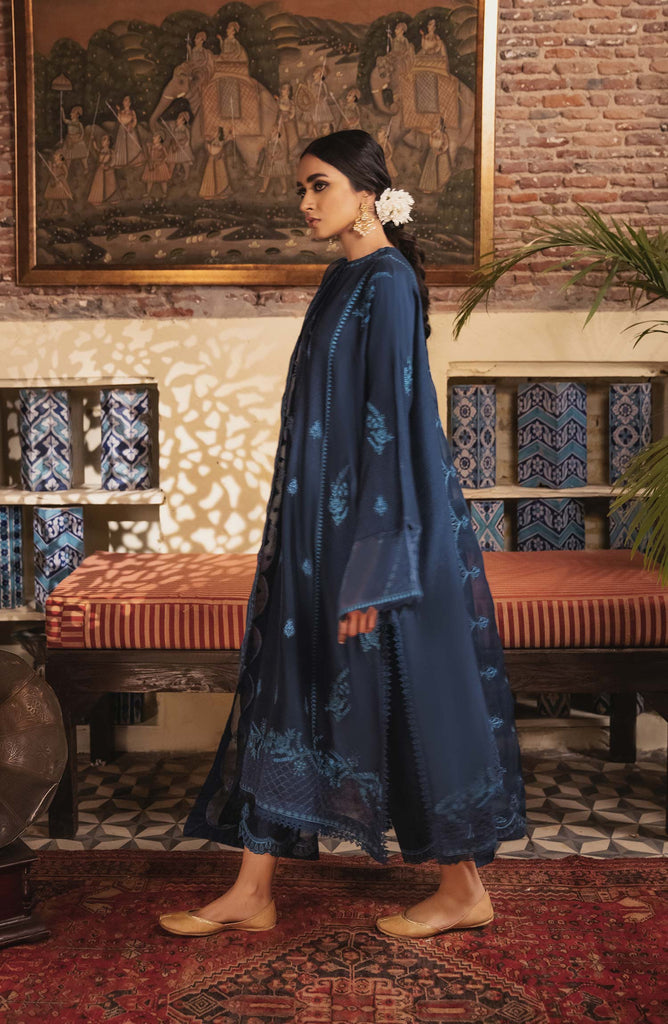 Zaha Blue Silk Suit